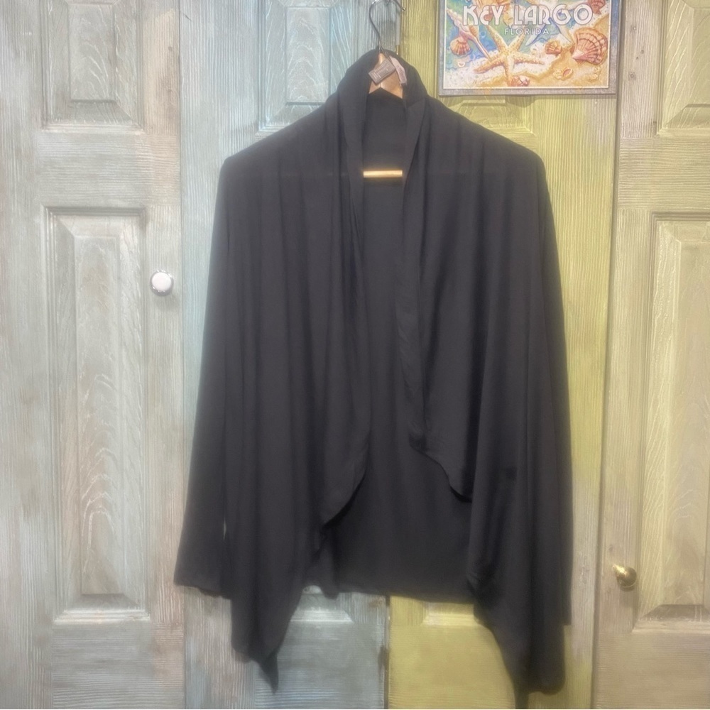 𝅺FOREVER 21 Open Cardigan Size XS​